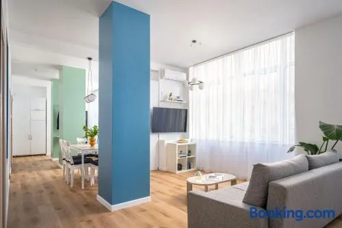 Old City 3BR - Bright & Spacious - 100sqm - Image 1