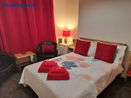 Nina's Cozy Lodge - Image 1