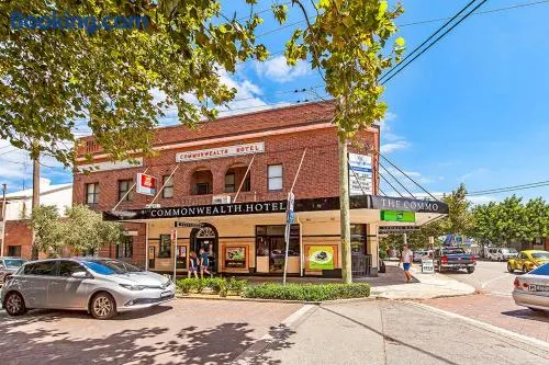 Commonwealth Hotel - Image 1