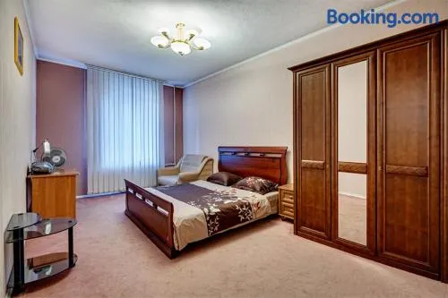 Apartments near Khreshchatyk-Absolut - Image 1