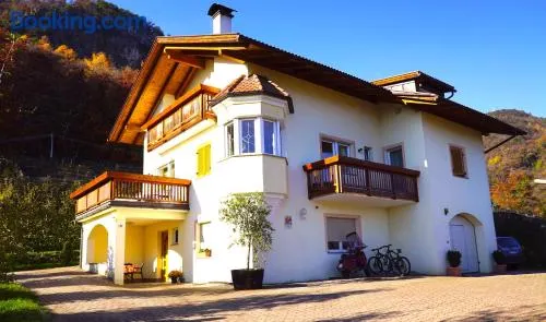 Unterbi Apartments - Image 1