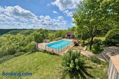 Maisonnette cosy & piscine, calme et détente - Image 1