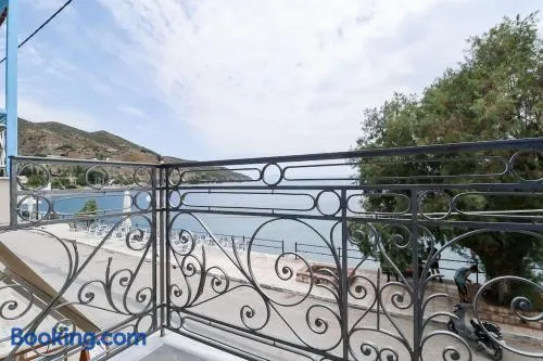 Κοράλι, μεζονέτα στην παραλία Λίμνης - Image 1