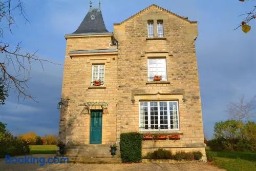 Chateau des Barrigards - Image 1