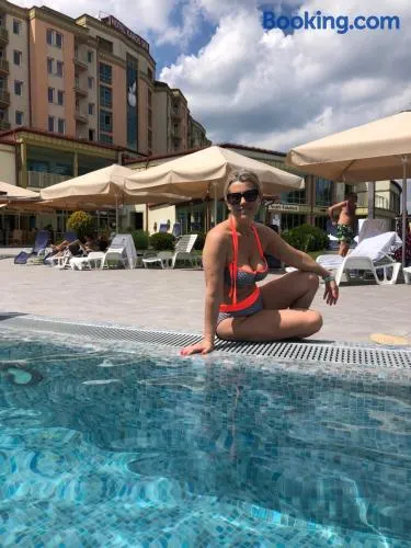 Karos Gold 813 Wellness Apartman - Image 1
