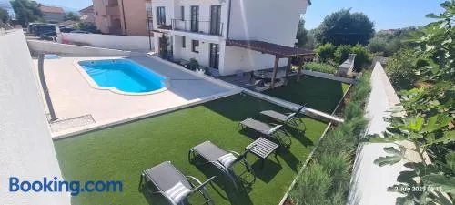 Apartman Ana with POOL - Image 1