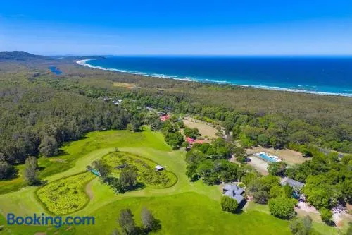 Rancho Crescent Head - Image 1