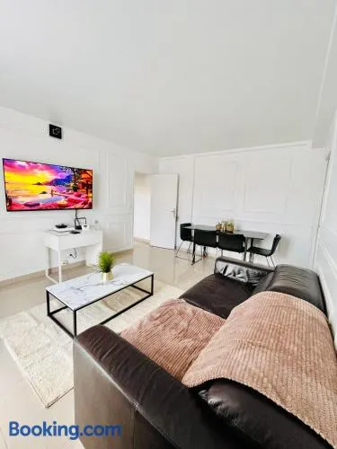 Location Courte Duree A Boissy Saint Leger - Image 1