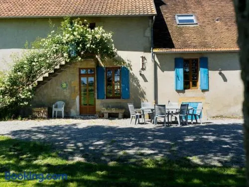 Gîte champêtre avec piscine et Wifi à Souvigny - Image 1