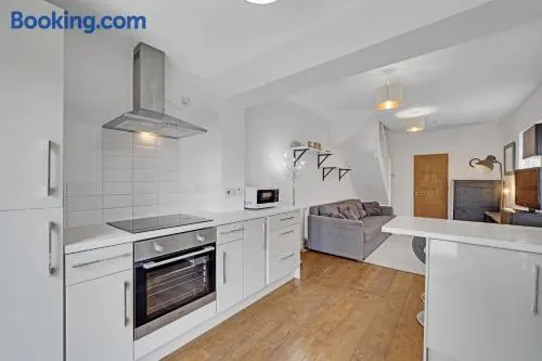 London Home with Garden and Parking near Stratford Station - Image 1