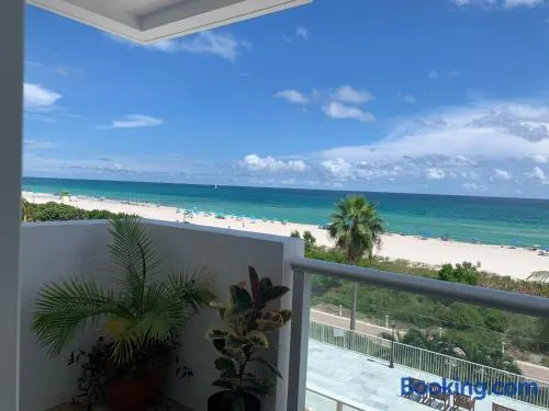 Pavilion - Image 1