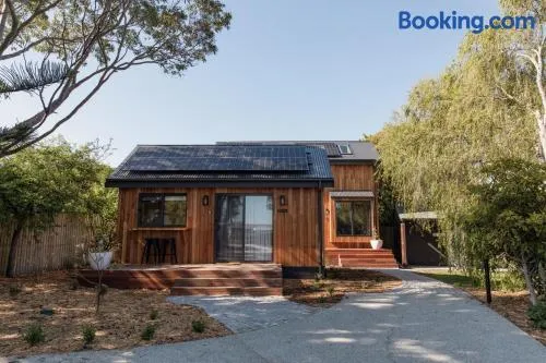 Bicheno Garden Cottages - Image 1