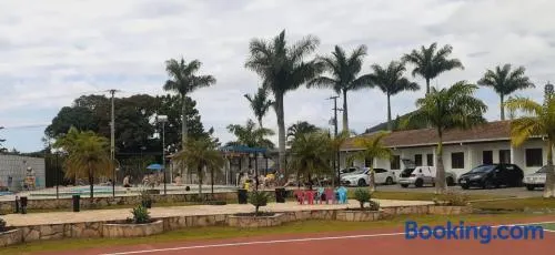 Hospedagem Praia Matinhos - Image 1