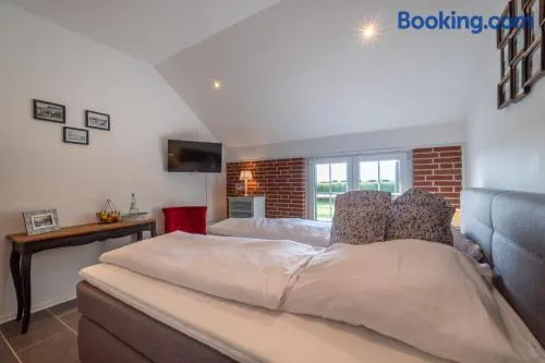 INSEL-LAND-HOTEL MICHAELSEN -Boutique Hotel- im Ostland mit Yoga u Sauna - Image 1