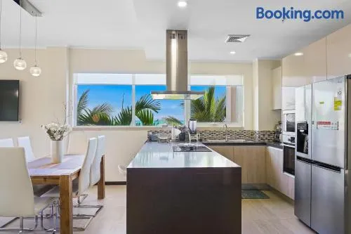 LUXURIOUS APARTMENT IN LEVENT FRONT EAGLE BEACH - Image 1