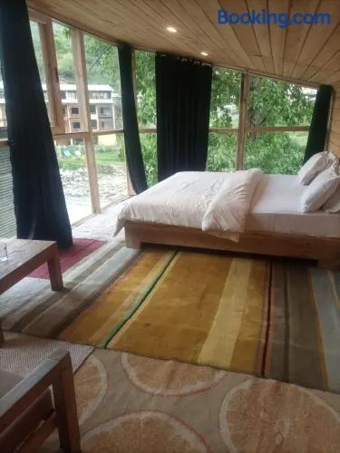 Bono Riverside Apartments Naran - Image 1