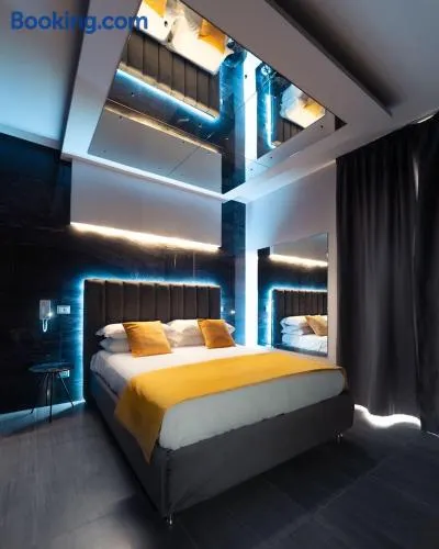 Intimity Luxury Rooms - Image 1