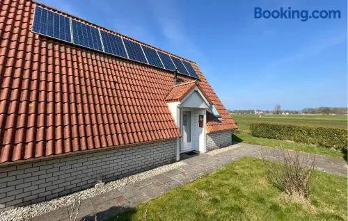 Bungalow 195 - Image 1