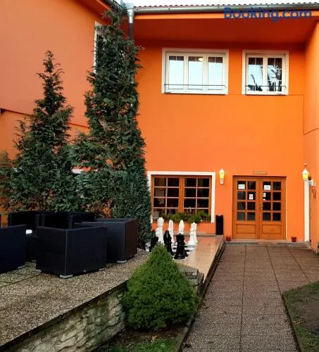 Hotel Swami - Image 1