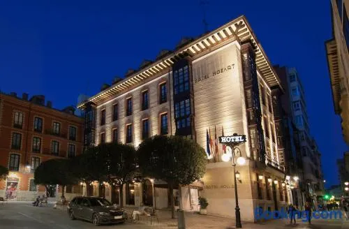 Hotel Mozart - Image 1