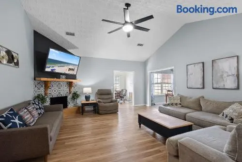 Pet Friendly Foley Home Near OWA - Image 1