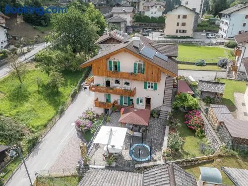 Bella Vista - Image 1