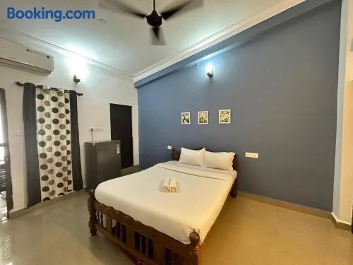 Candolim Beach Inn By Rih - Image 1