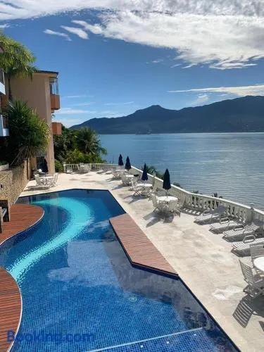 Pontal das Marinas Frente Ilhabela - Image 1