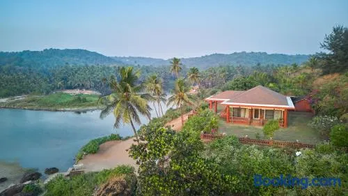 SaffronStays The Devrai by the Sea - Image 1