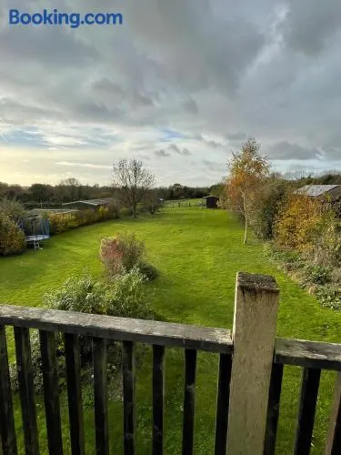 Private Countryside Annexe with Exclusive Wood Burner, Outdoor Hot Shower & Views - Image 1