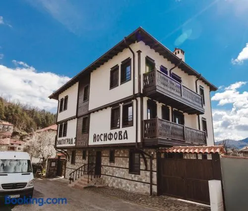 Zlatograd 2 Iosifova Guest House - Image 1