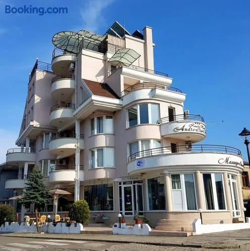 Hotel Andre - Image 1