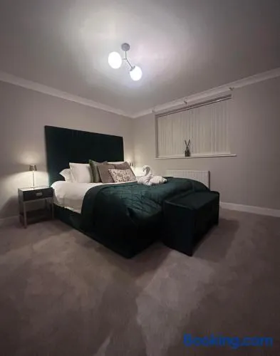 Tarn House Apartment South Yorksire - Image 1