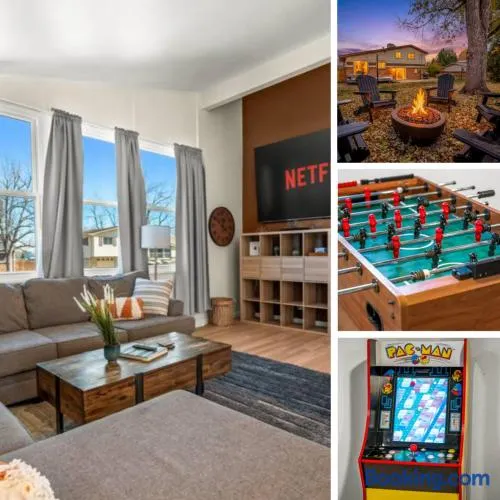 Family Friendly Retreat with Game Room Huge Yard - Image 1