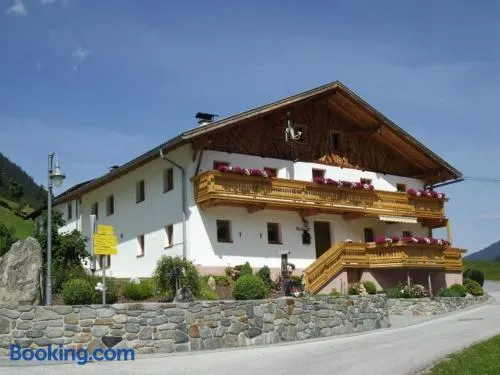 Temelerhof - Image 1