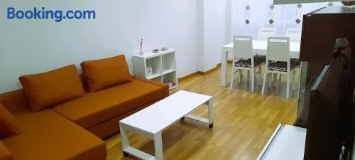 EnFOZ Tus Mejores Vacaciones, Playa Piscina y Parking - Image 1