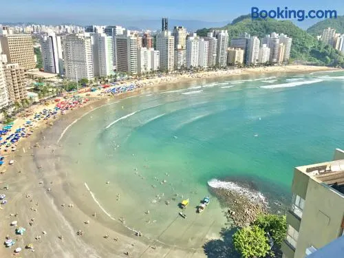 Melhor vista do Guarujá (Apartamento pé na areia) - Image 1