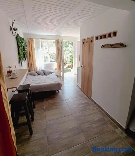 Moderno y acogedor departamento - Image 1