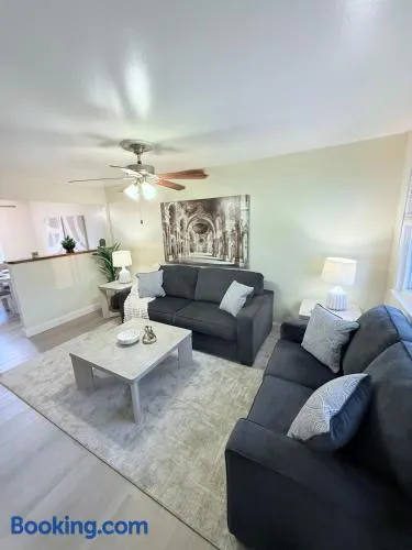The Residence on Kerstyn - Image 1