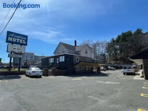 Avalon Motel - Image 1