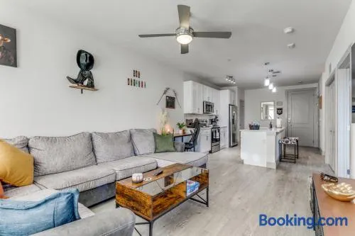 San Antonio TX Condo on Riverwalk w King Ste,Pets - Image 1
