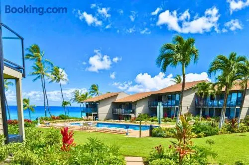Mahina Surf 1-Bedroom Ocean View Villa Free Rental Car w 6 Nights MSF-122 by KBM - Image 1