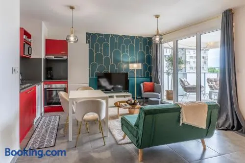 Urban Chic Montpellier - Terrace - Private Parking - Image 1