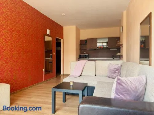 Cozy one - bedroom apartment in Grenada - Image 1