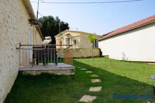 Villas 1850 - Image 1