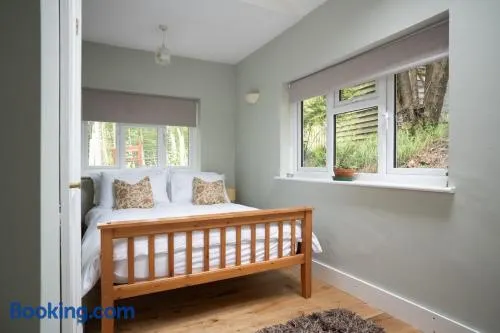 NEW Hidden Countryside Guest House Between Canterbury, Whitstable and Faversham - Image 1