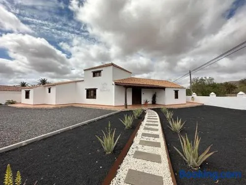 Villa Las Palmeras - Image 1
