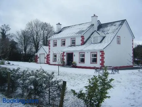 Heeneys Lodge B&B - Image 1