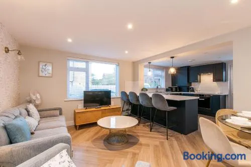 Flat 1, Marsh House - Image 1
