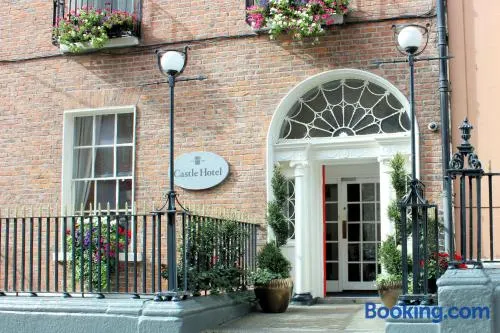 Castle Hotel - Image 1